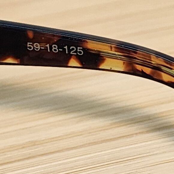 Kenneth Cole Reaction Sunglasses Women's KC2007 532 59-18-125 FRAMES ONLY READ - Picture 8 of 12
